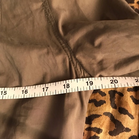 Mossimo Supply Co  size Medium green lightweight waterproof stadium jacket - Picture 10 of 12